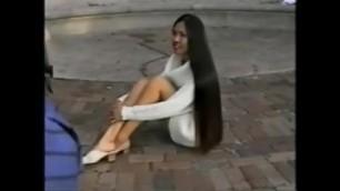 Amy Super Long Hair Play In Park